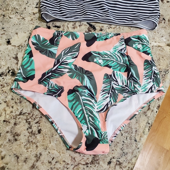 Two Piece Swim Suit-NWT - Picture 2 of 6